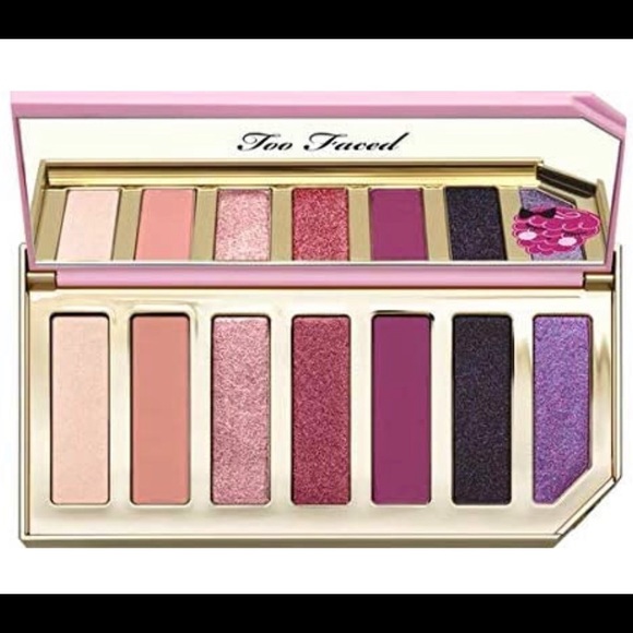 Too Faced Tutti Frutti Razzle Dazzle Berry Eyeshadow Palette - berry shades - Picture 4 of 6
